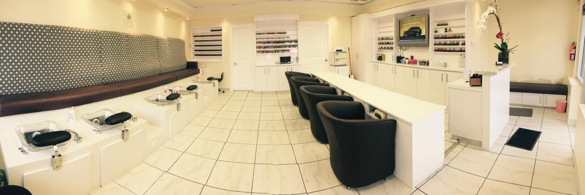 Lacquer nail on sale bar